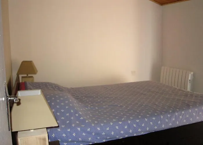 Дом отдыха Maison Avec Jardin Sylvanes